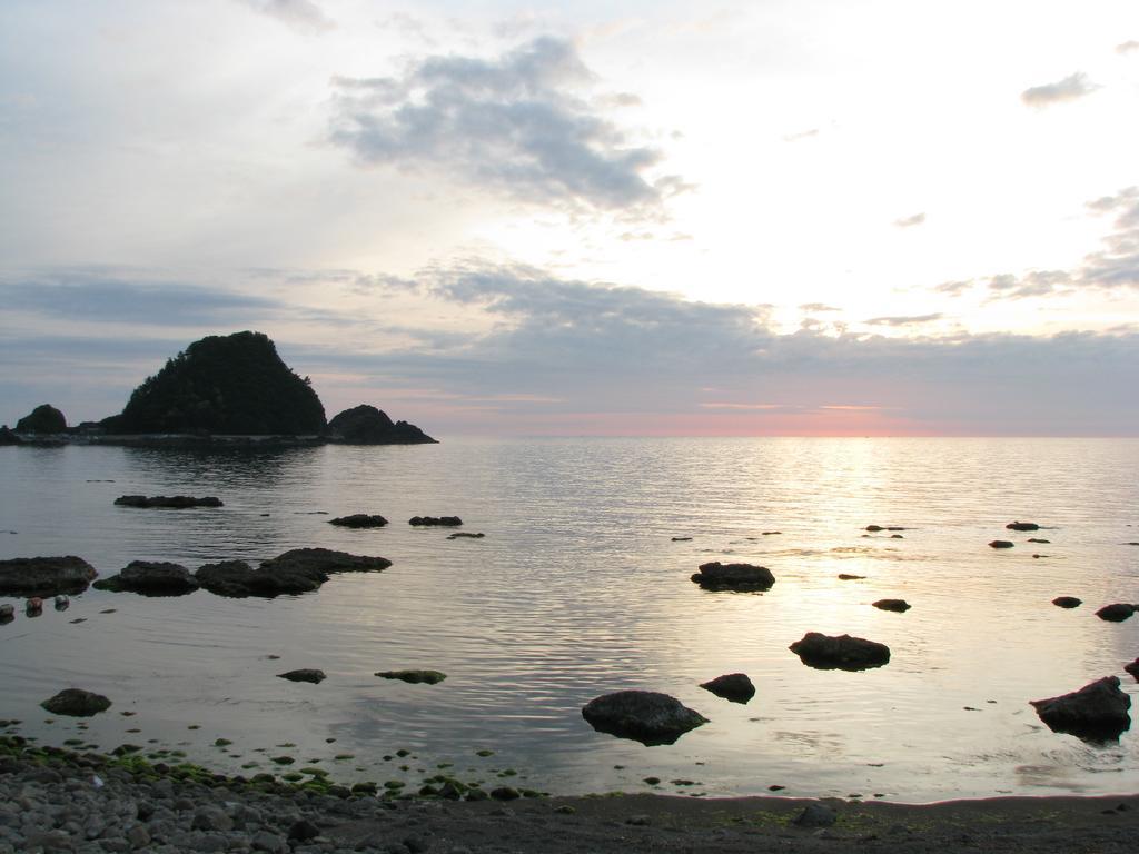 Hotel Sun Resort Shonai Tsuruoka Exteriör bild