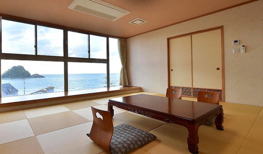 Hotel Sun Resort Shonai Tsuruoka Exteriör bild