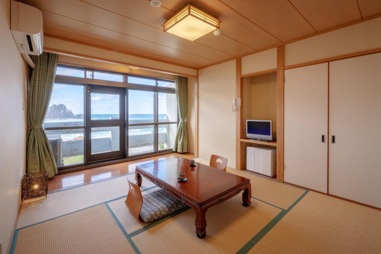 Hotel Sun Resort Shonai Tsuruoka Exteriör bild